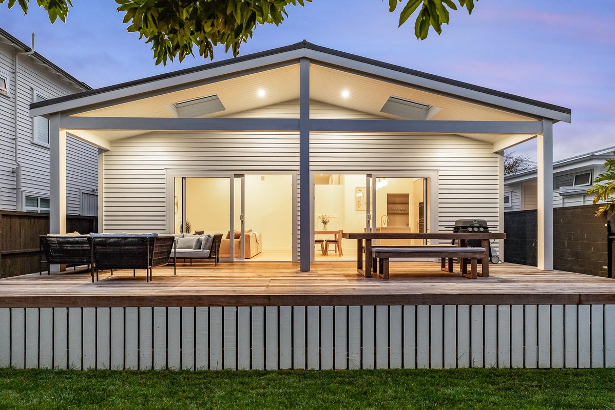 45 Chester Avenue, Westmere, Auckland - Carousel 1