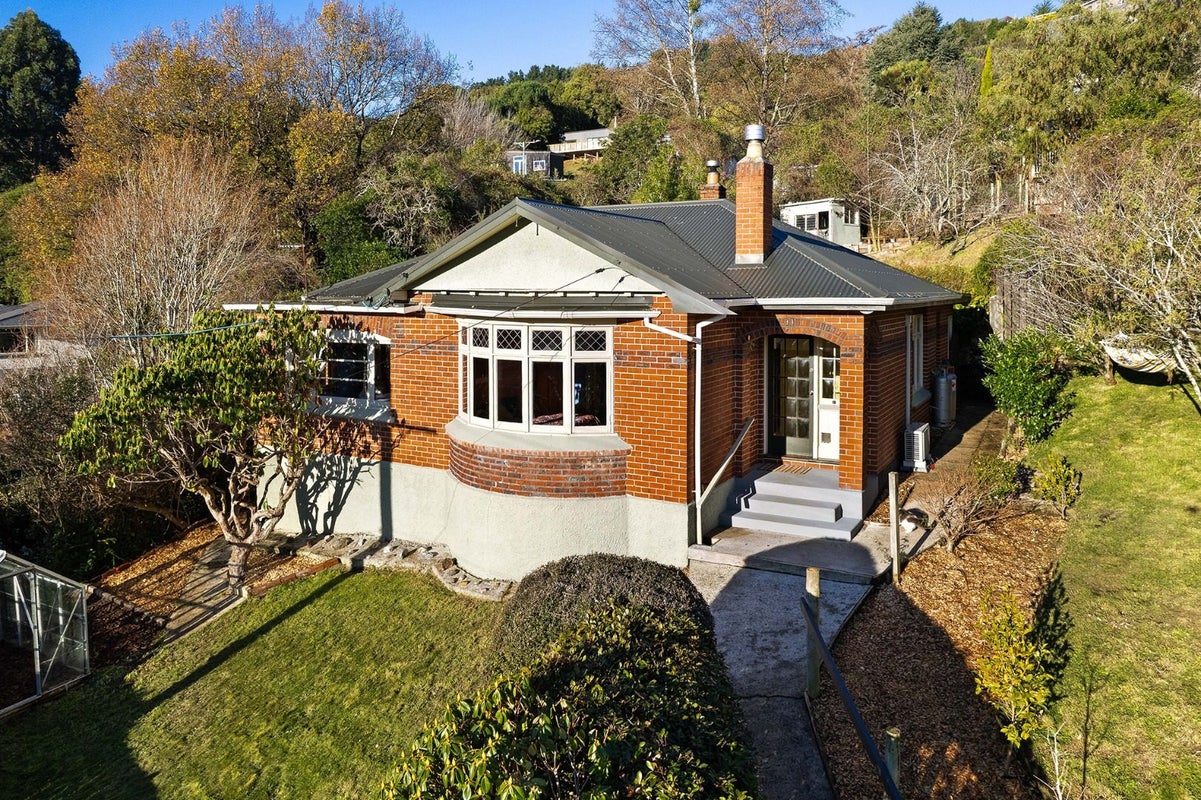 7 Radnor Street, North East Valley, Dunedin, Otago - Carousel 1