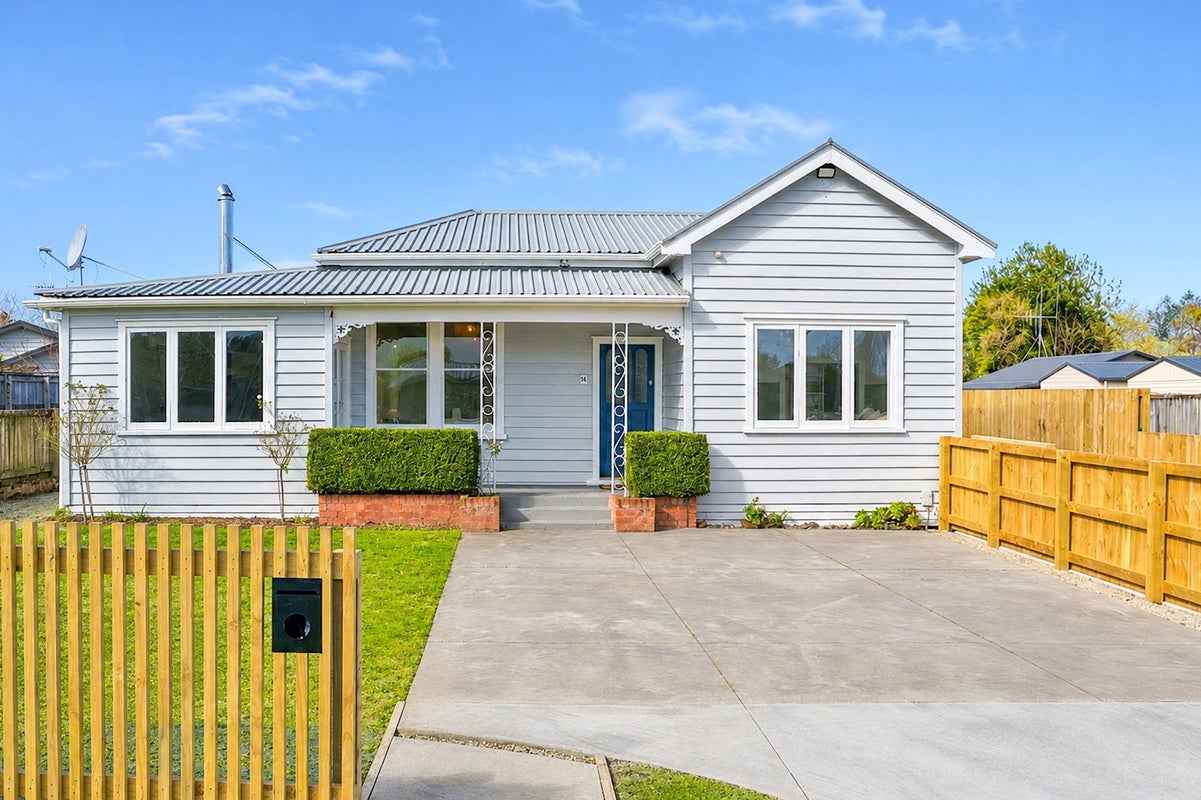 14 Southey Street, Leamington, Cambridge - Carousel 1