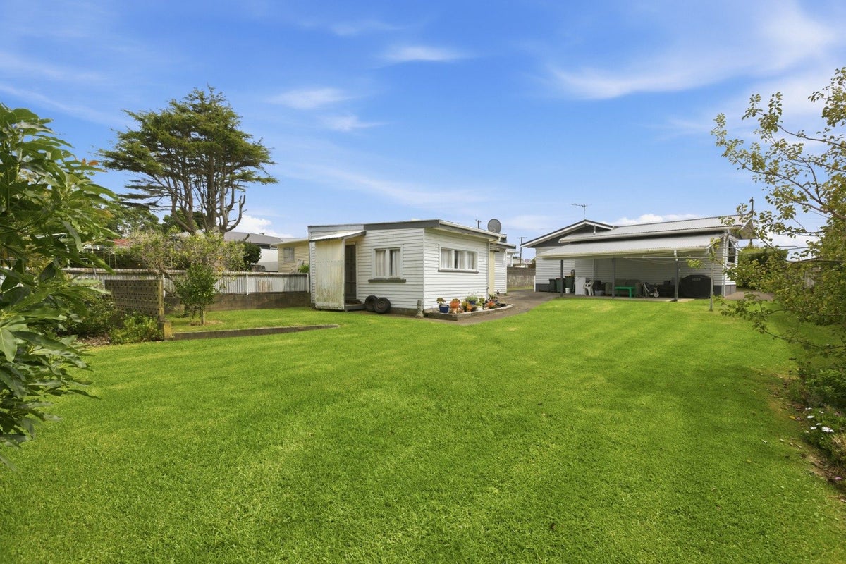 30 Murray Street, Bell Block, New Plymouth - Carousel 31