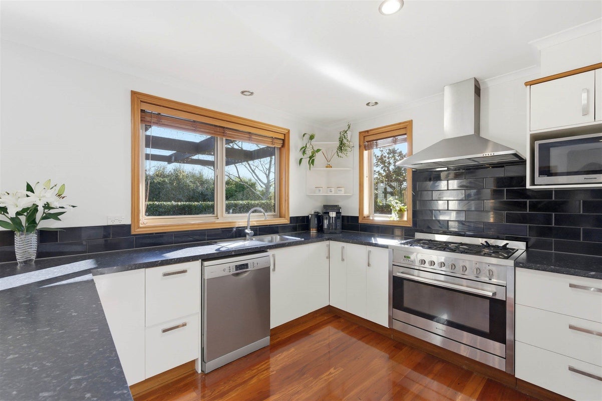 11B Saxon Street, Motueka - Carousel 2