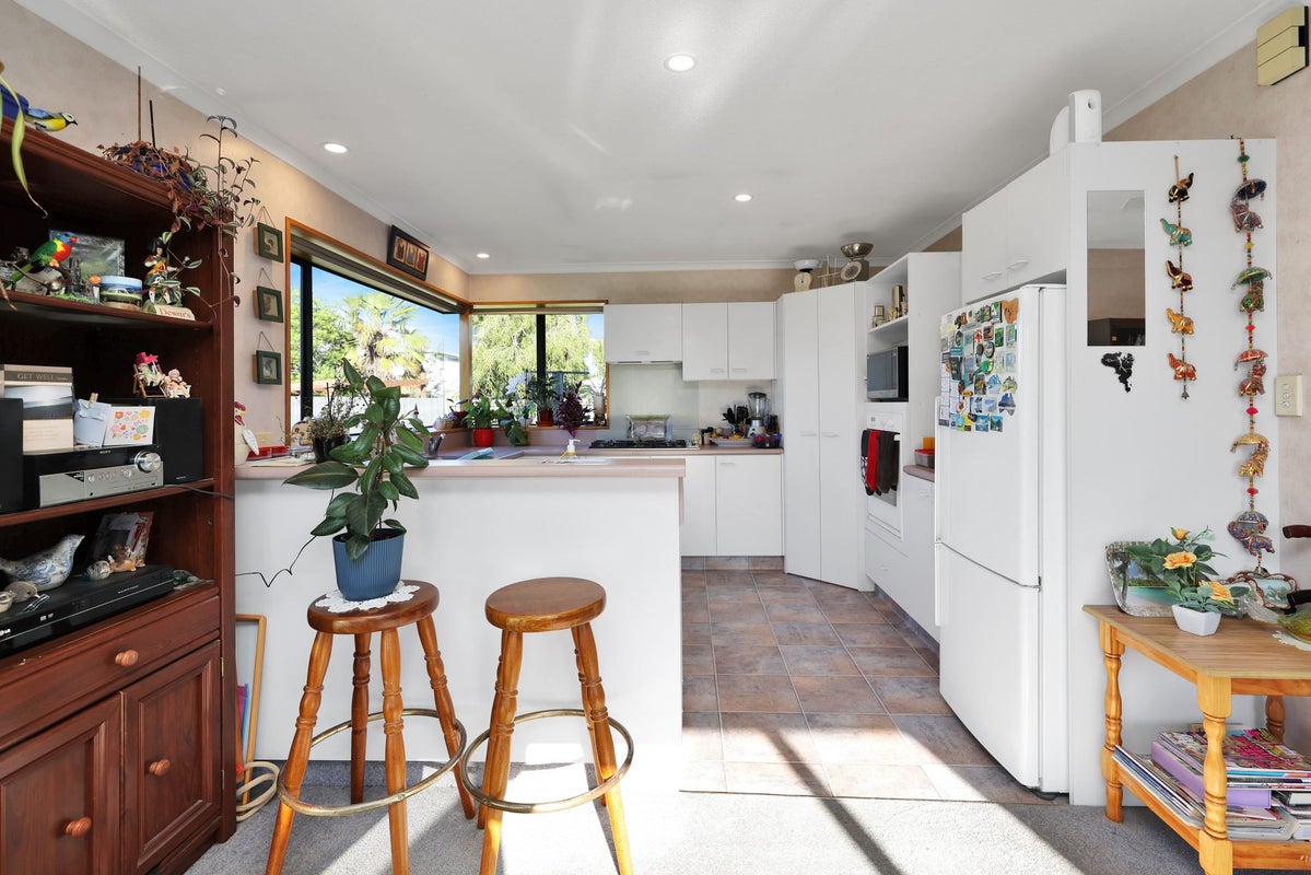 133 Walnut Avenue, Allenton, Ashburton - Carousel 2