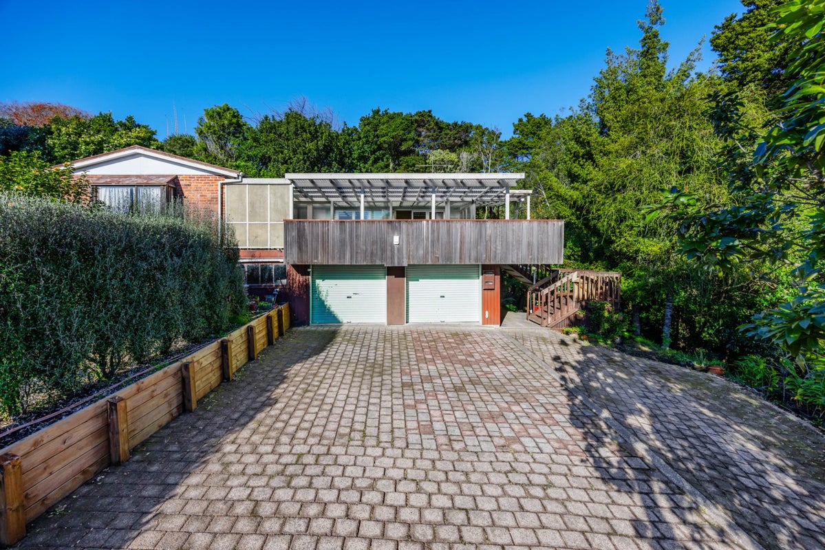 59 Archers Road, Hillcrest, Auckland - Carousel 1