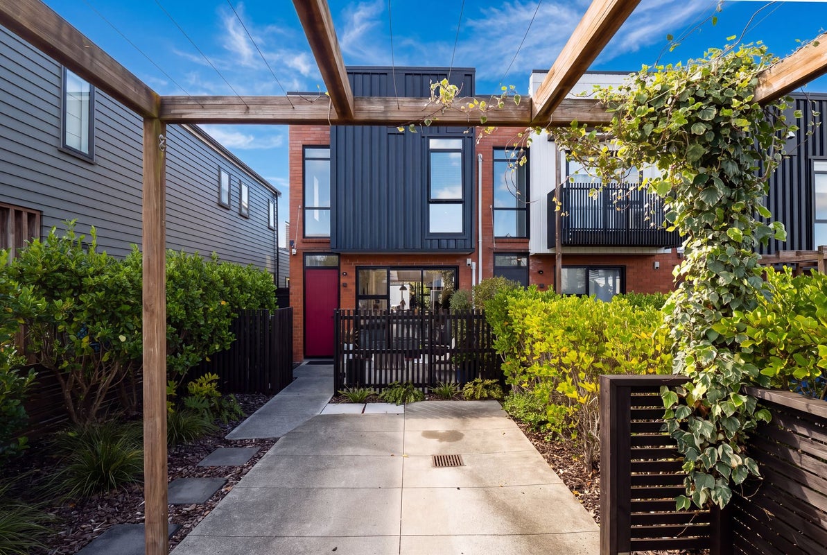 21 Saltmarsh Road, Hobsonville, Waitakere City, Auckland - Carousel 1