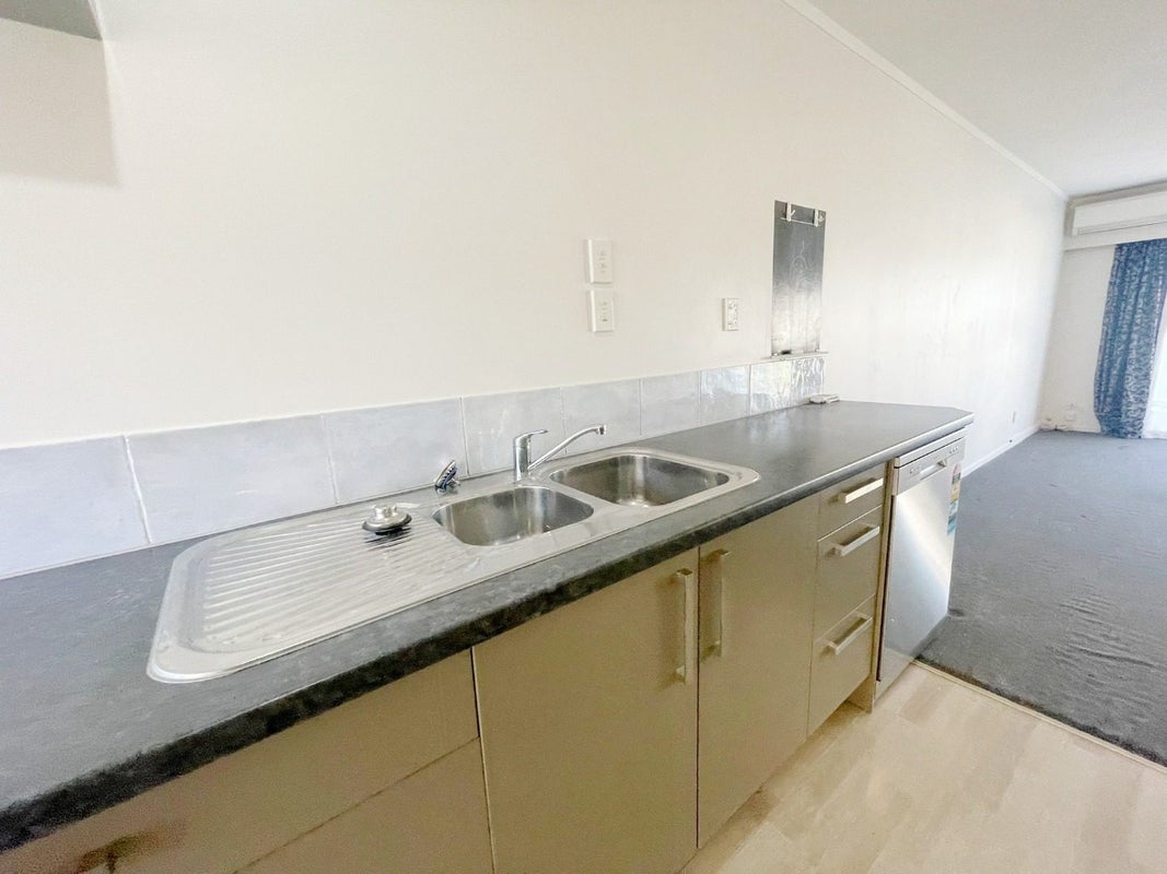 5/253 Balmoral Road, Sandringham, Auckland - Carousel 2