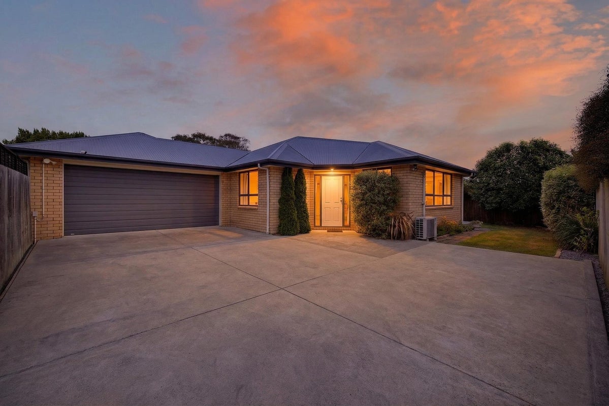 21A Stenness Avenue, Somerfield, Christchurch - Carousel 1
