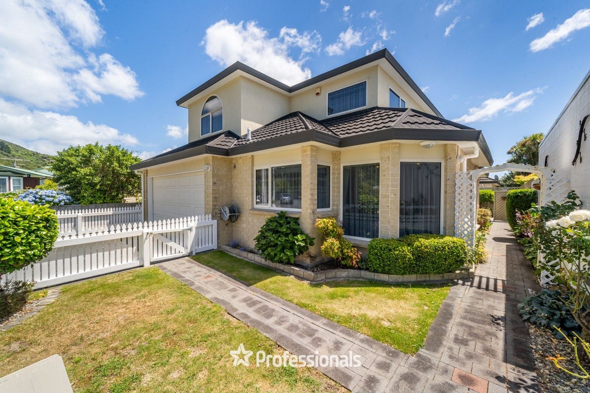 1/295 Riverside Drive, Waterloo, Lower Hutt - Carousel 1