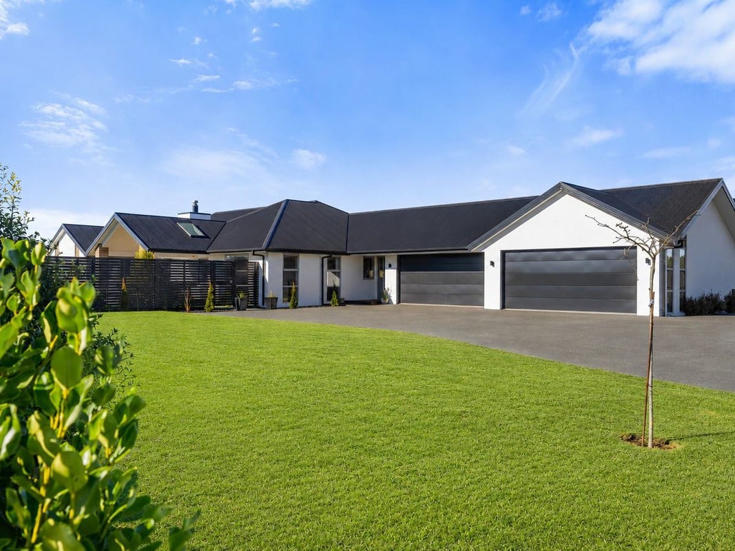 5 Coopworth Mews, West Melton, West Melton - Carousel 1