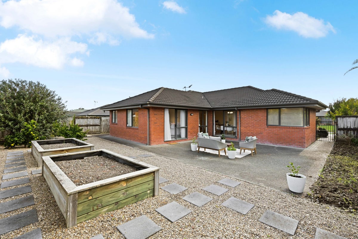 3 Azure Place, Huntington, Hamilton - Carousel 2