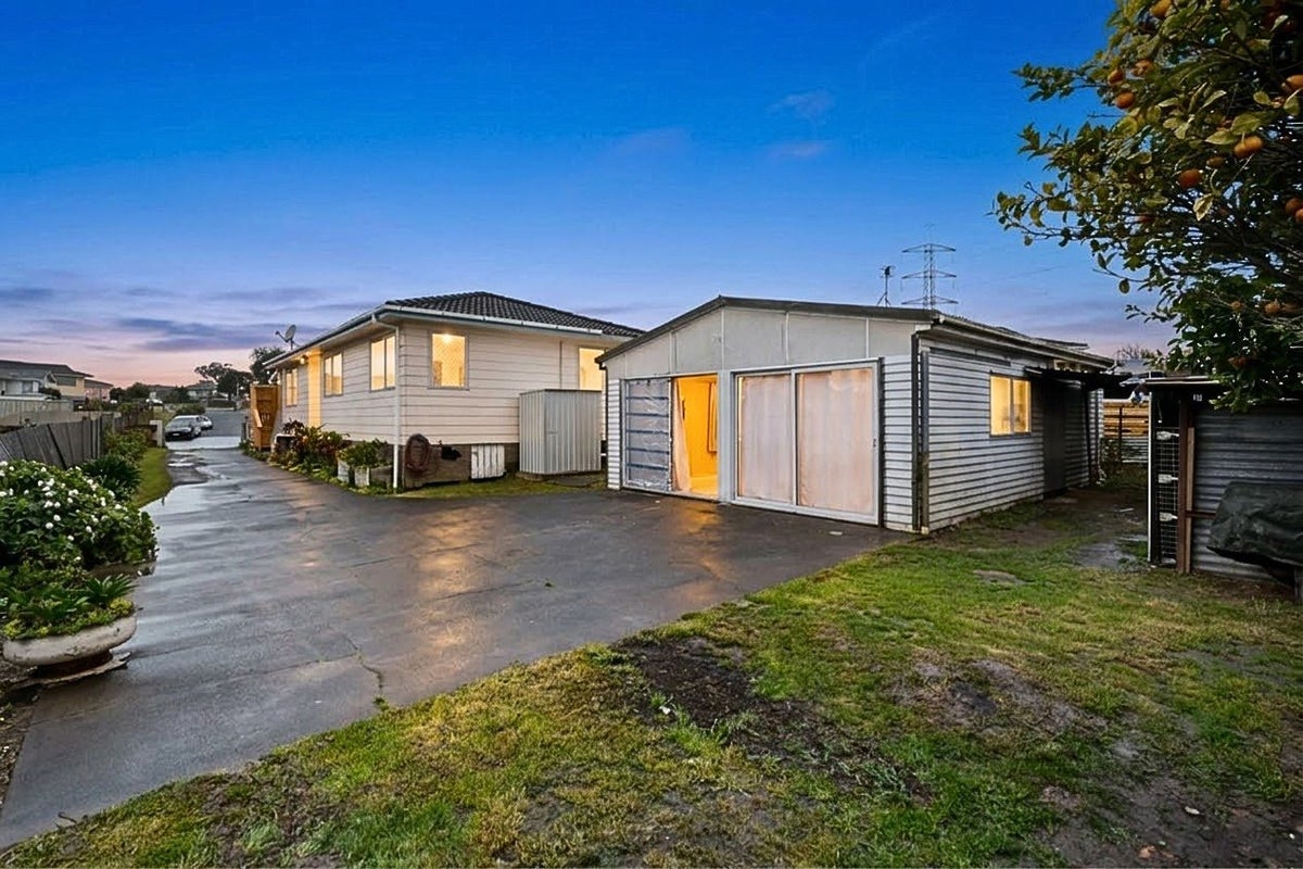 38 Flinders Place, Otara, Manukau City, Auckland - Carousel 1
