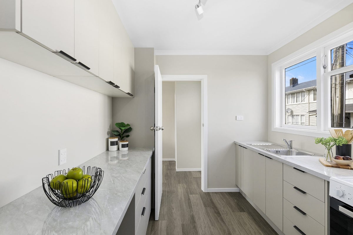 7/567U High Street, Boulcott, Lower Hutt - Carousel 2