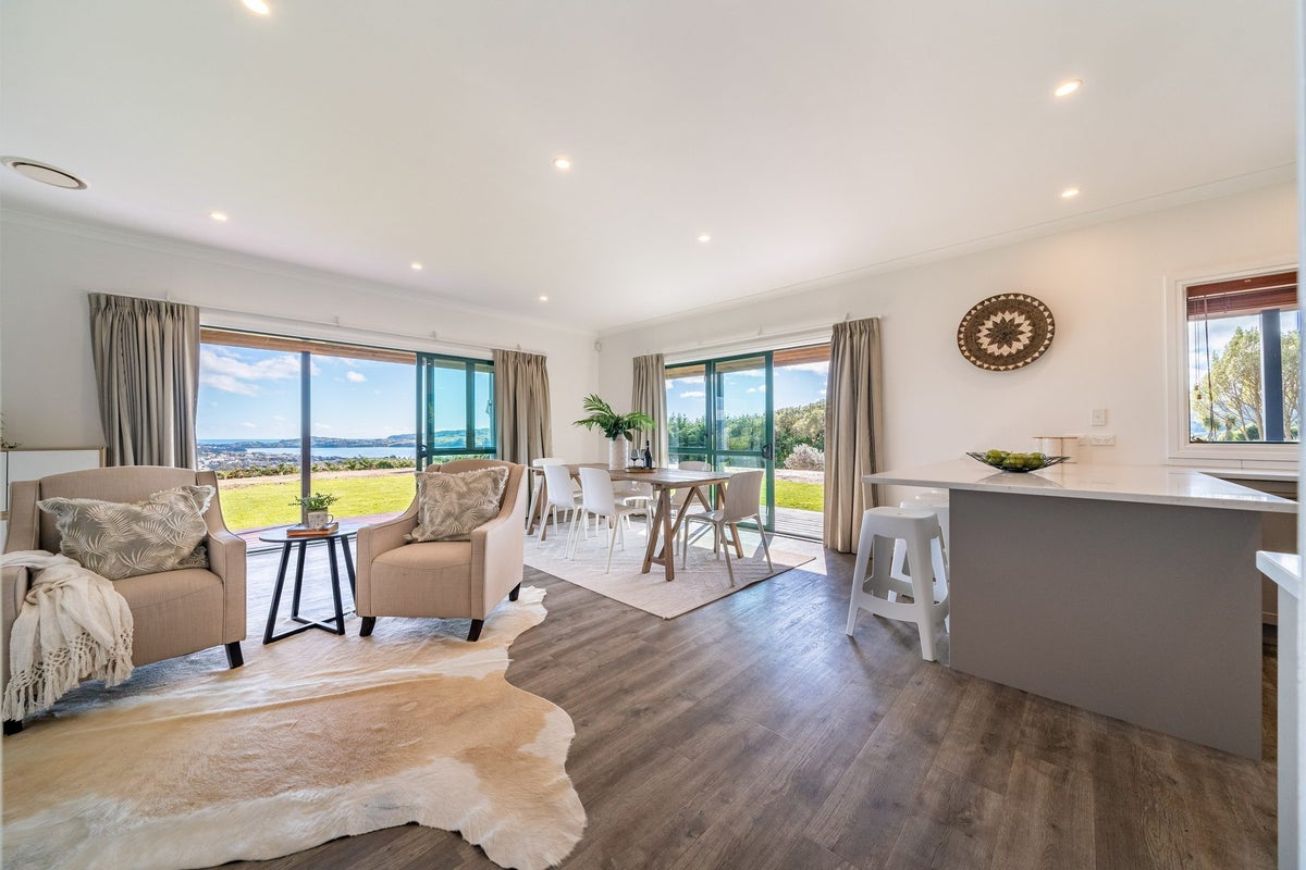 75E Paremata Haywards Road, Judgeford, Porirua - Carousel 2