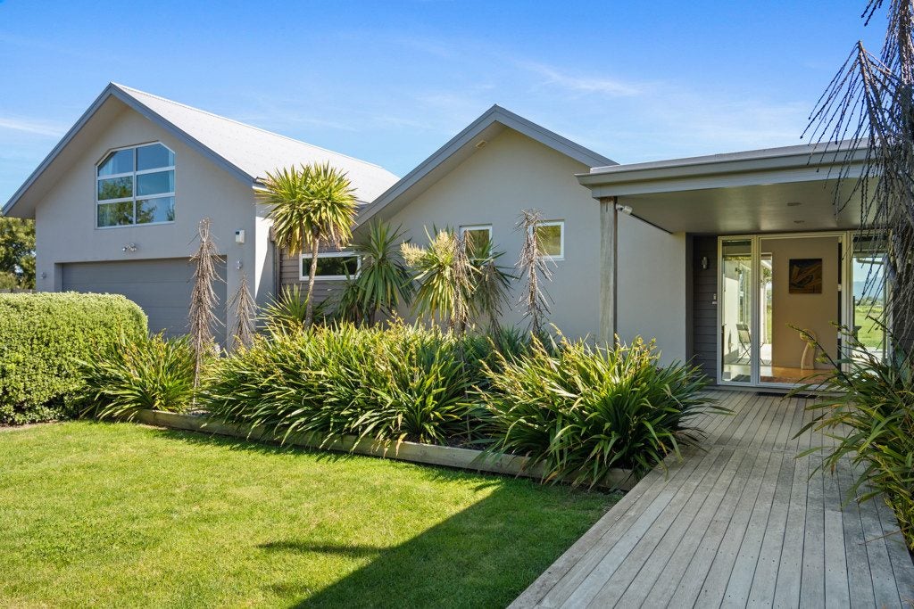 159 Dry Hills Lane, Blenheim - Carousel 2