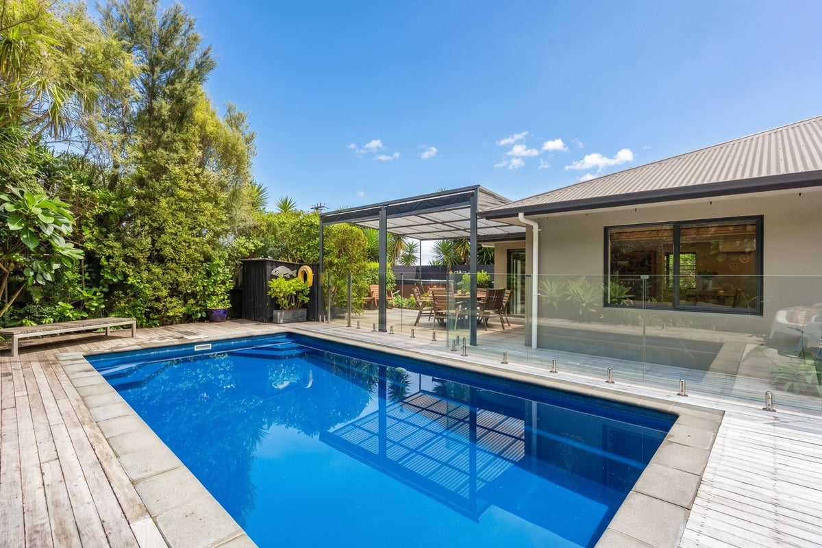 2 Belmont Place, Warkworth, Warkworth - Carousel 1