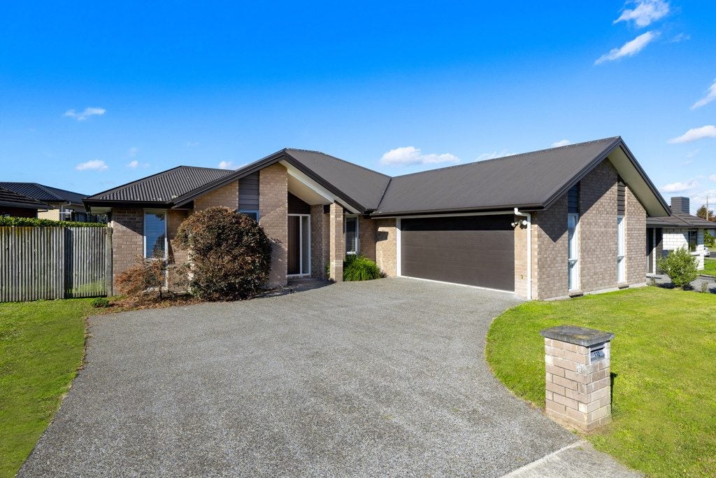132 Te Manatu Drive, Huntington, Hamilton - Carousel 1