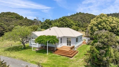 856 Ocean View Road, Te Arai, Wellsford - Carousel 1