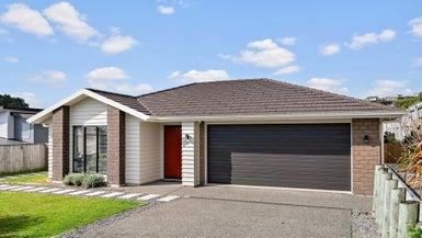 13 John Burke Drive, Aotea, Porirua - Carousel 1