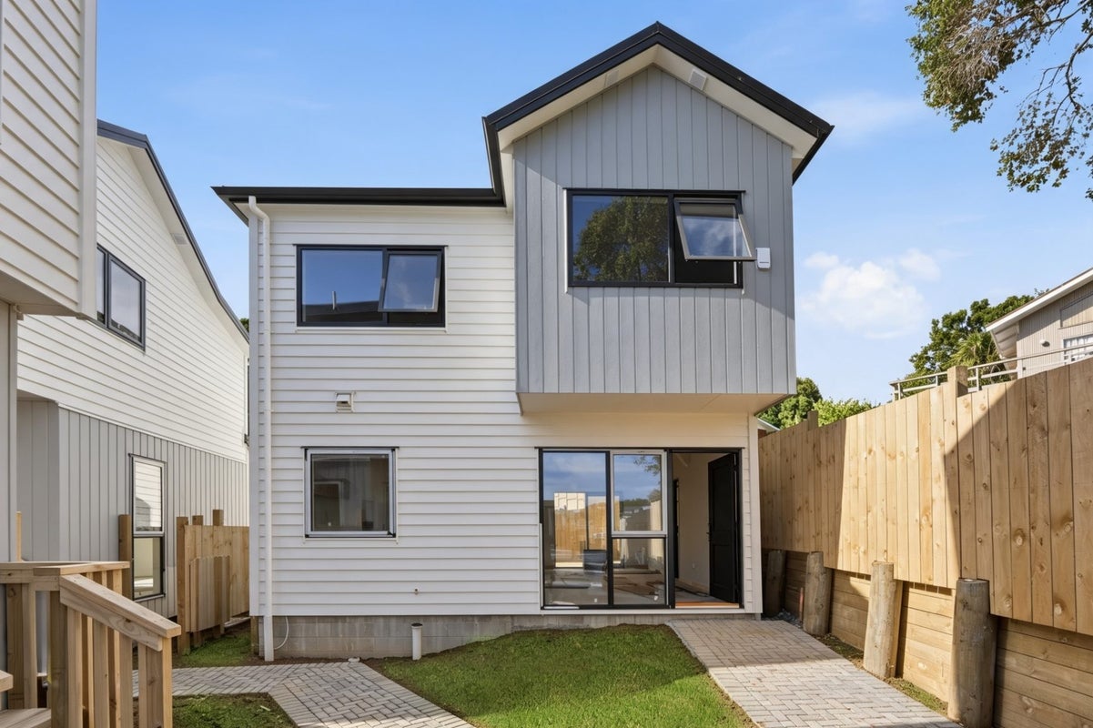 14A Vida Place, Howick, Auckland - Carousel 2