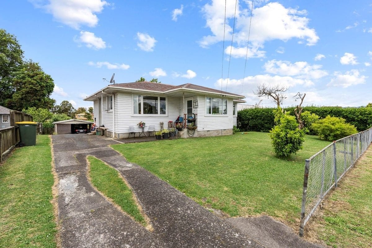 10 Greenhaven Avenue, Opaheke, Papakura - Carousel 1