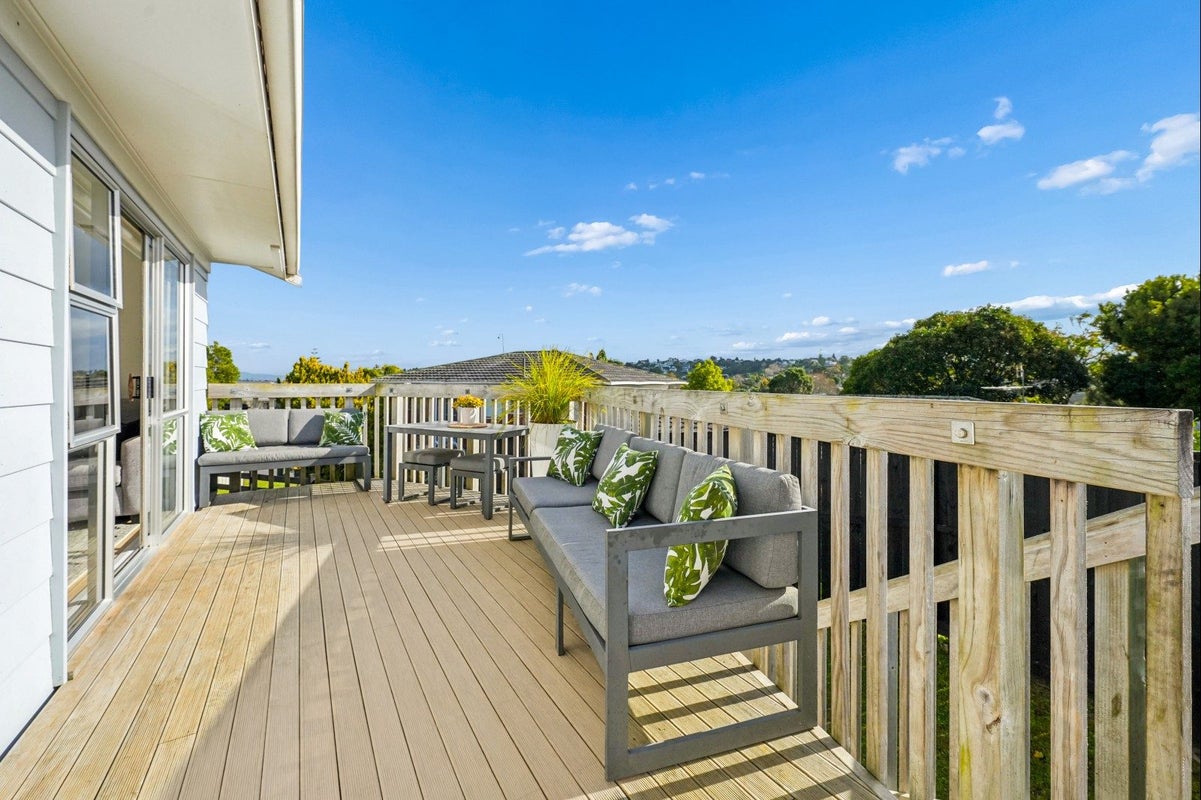 7A Lancelot Place, Glenfield, Auckland - Carousel 2