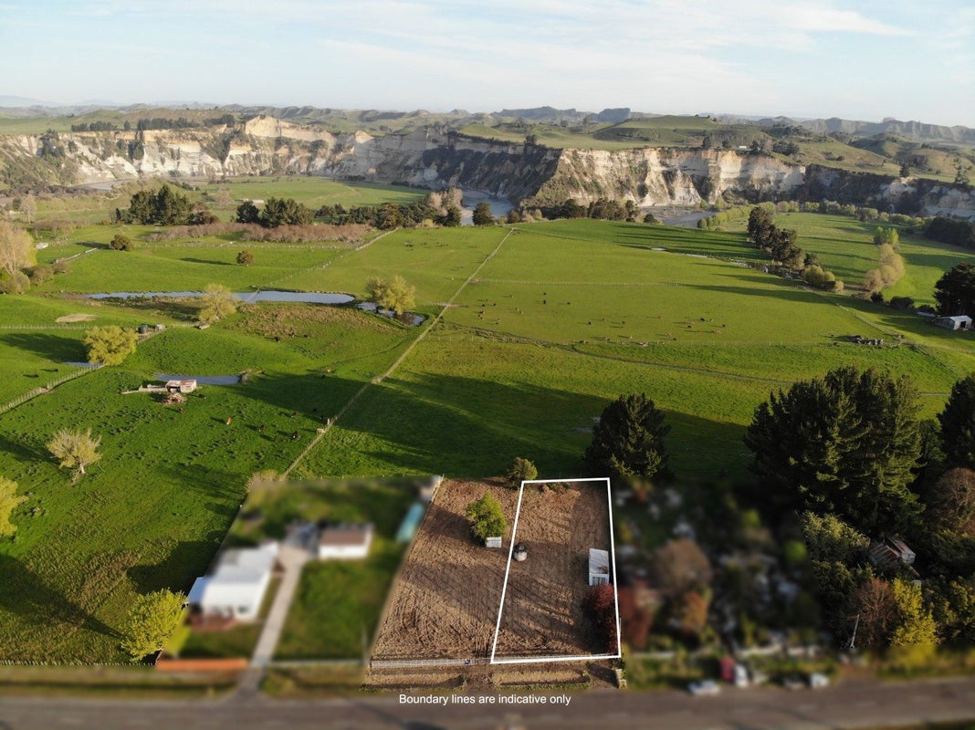 0 Makohine Lane, Ohingaiti, Kimbolton - Carousel 1
