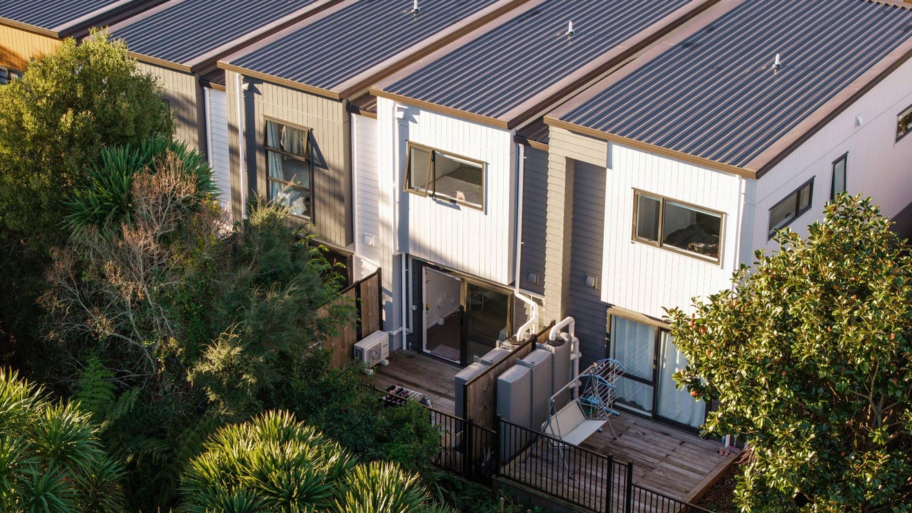 56 Raupeti Lane, Henderson, Auckland - Carousel 2