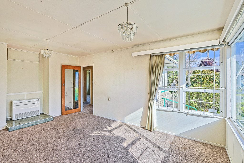 23 Upham Street, Havelock North, Havelock North - Carousel 2