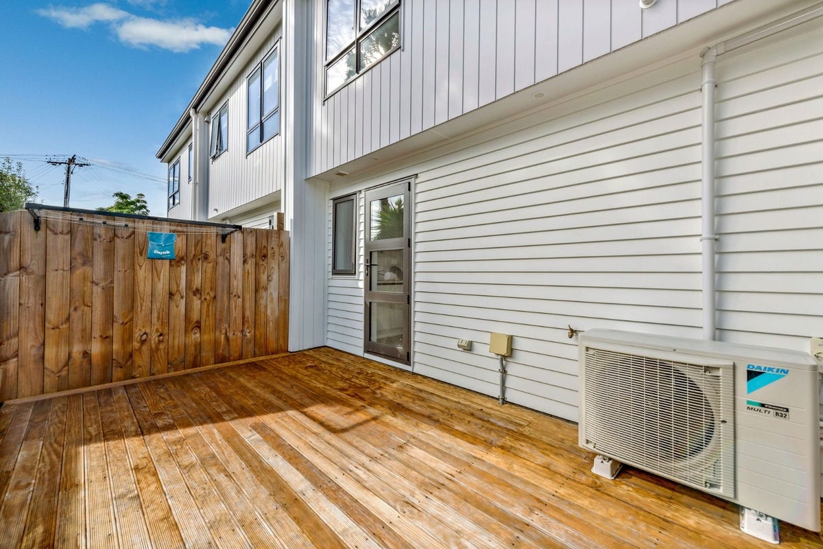 3/14 Kerswill Place, Pakuranga, Auckland - Carousel 16