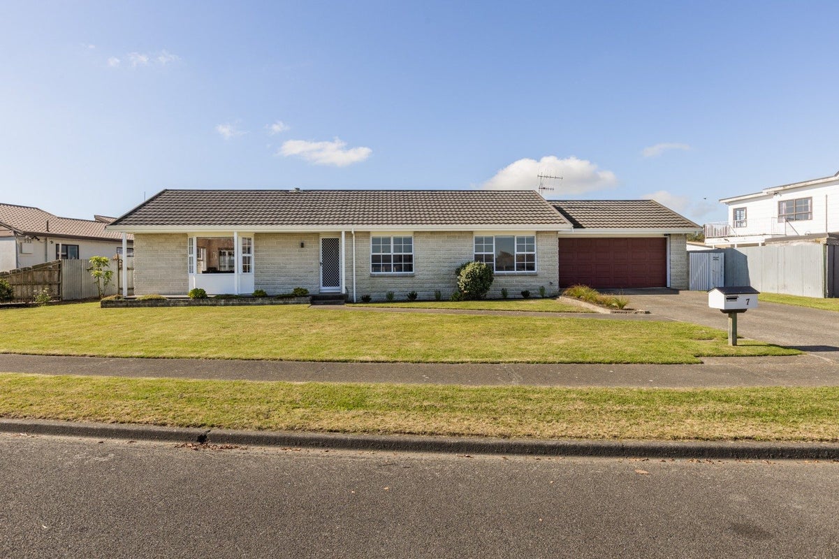 7 Wainscott Street, Greenmeadows, Napier - Carousel 18