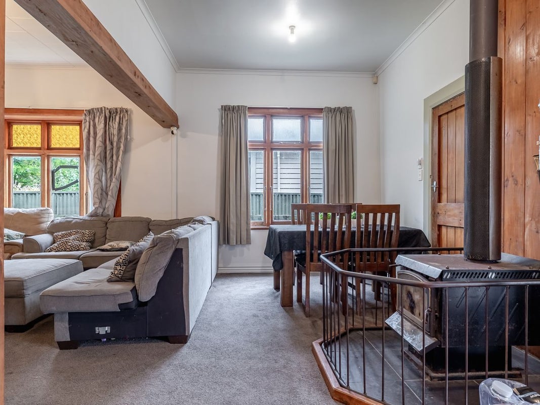 6 Napier Road, Terrace End, Palmerston North - Carousel 2