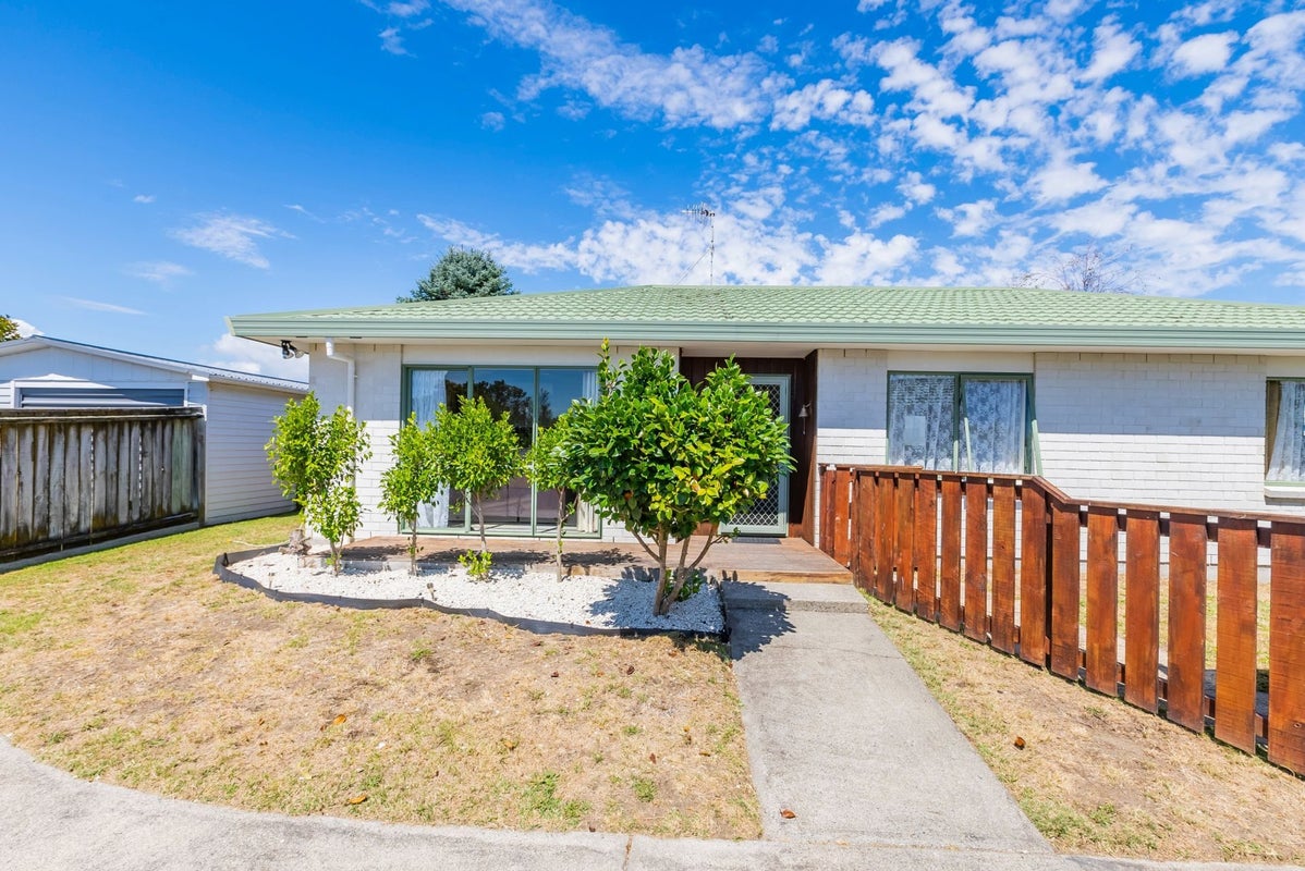 33 Rosewood Place, Paraparaumu, Paraparaumu - Carousel 2