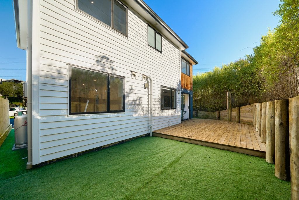 2A Marina Road, Torbay, Auckland - Carousel 24