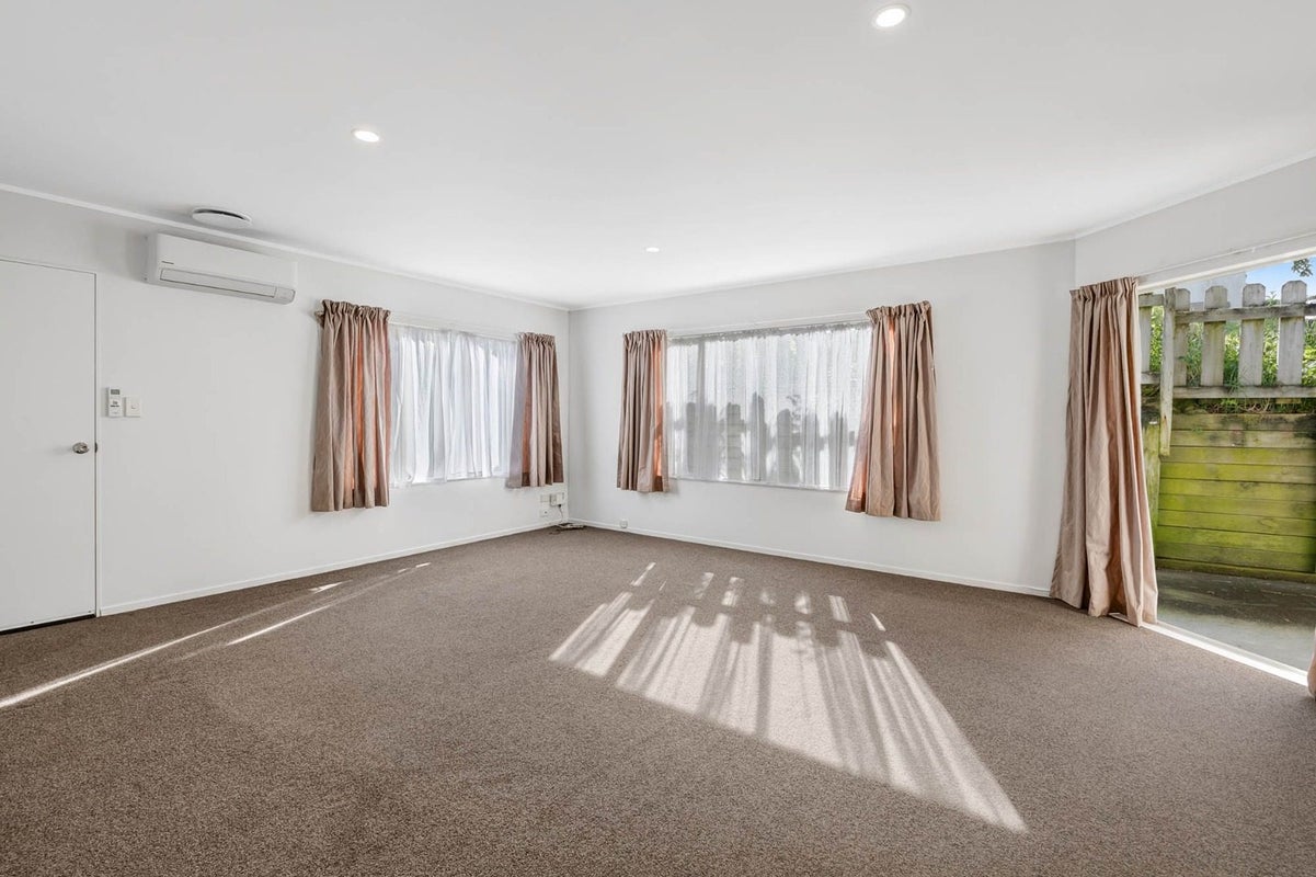 6/372 Whangaparaoa Road, Stanmore Bay, Whangaparaoa - Carousel 2