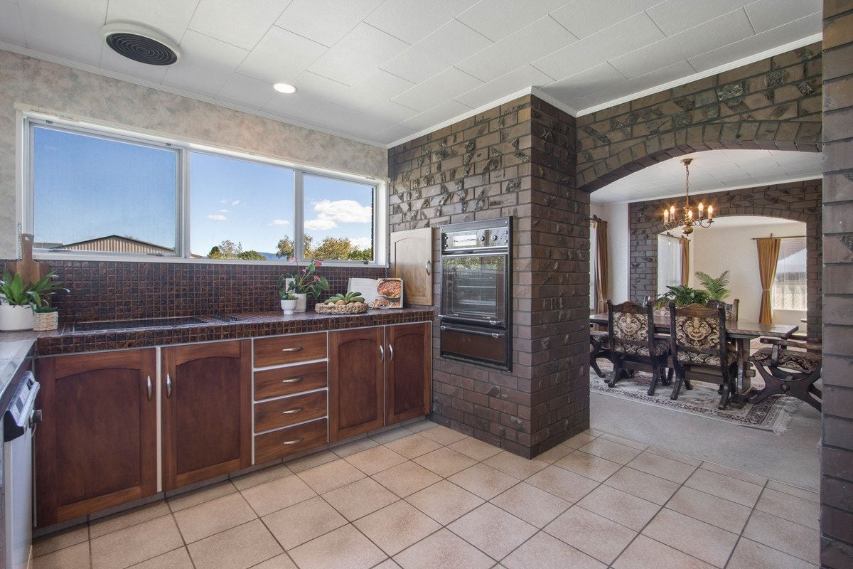 11 Heron Crescent, Katikati, Katikati - Carousel 2