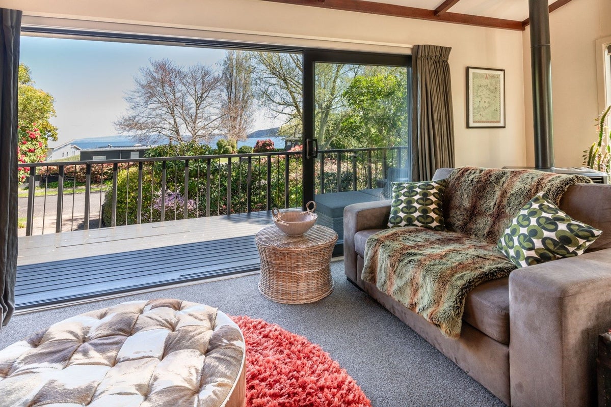 20 Keitha Place, Kinloch, Taupō - Carousel 25
