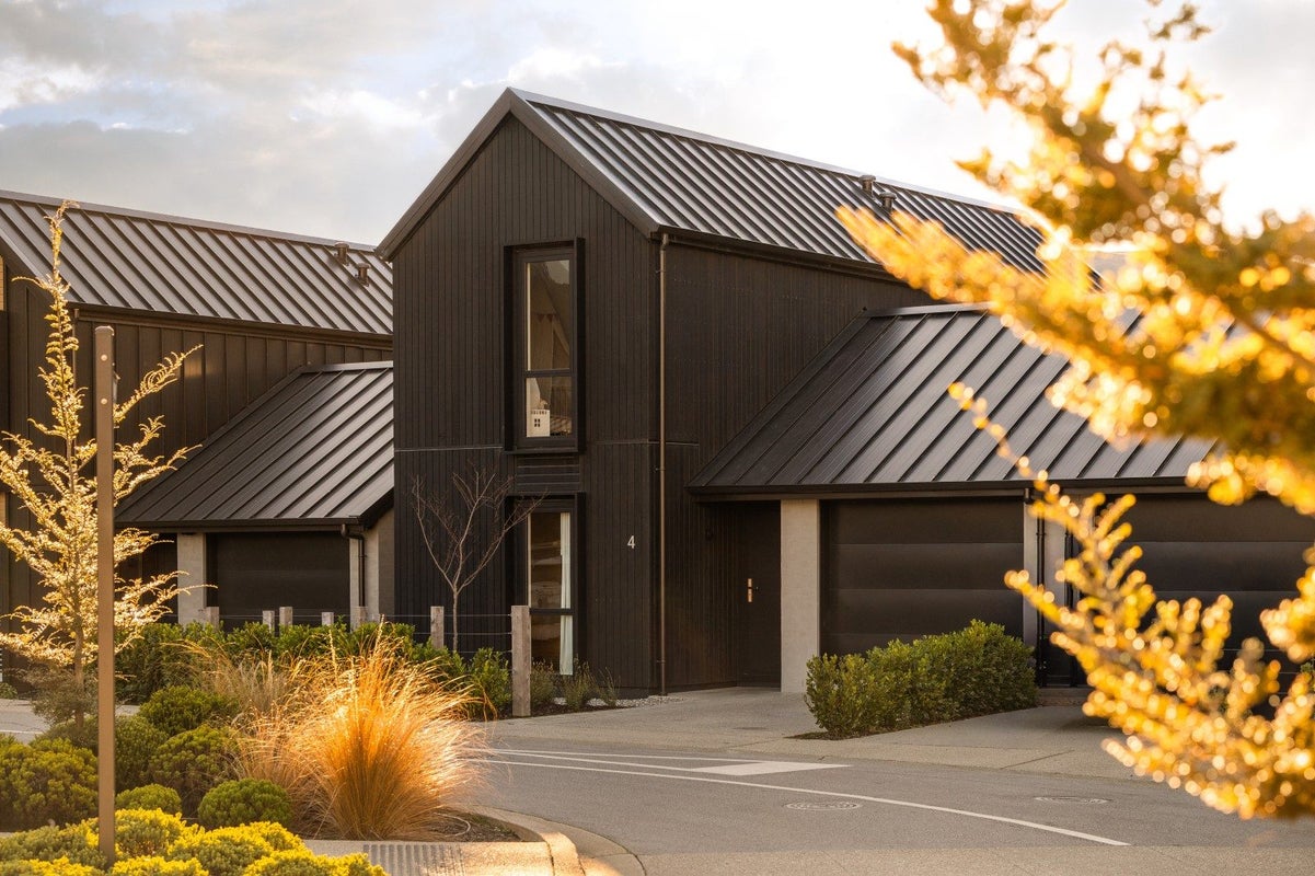 4 Chapman Drive, JACKS POINT - Carousel 1