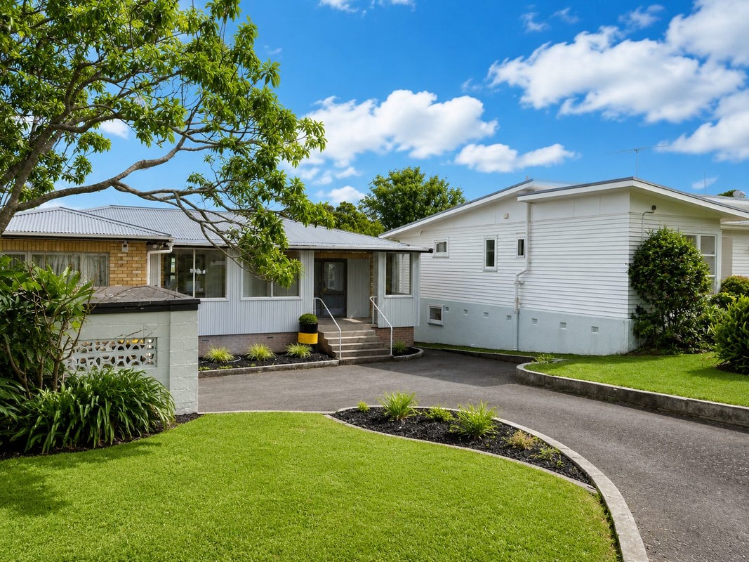 15 Matatea Avenue, Pukekohe, Pukekohe - Carousel 1