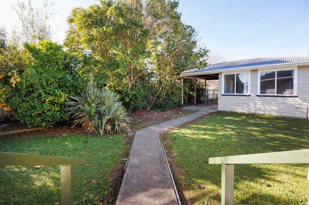 18A East Street, Feilding, Feilding - Carousel 31