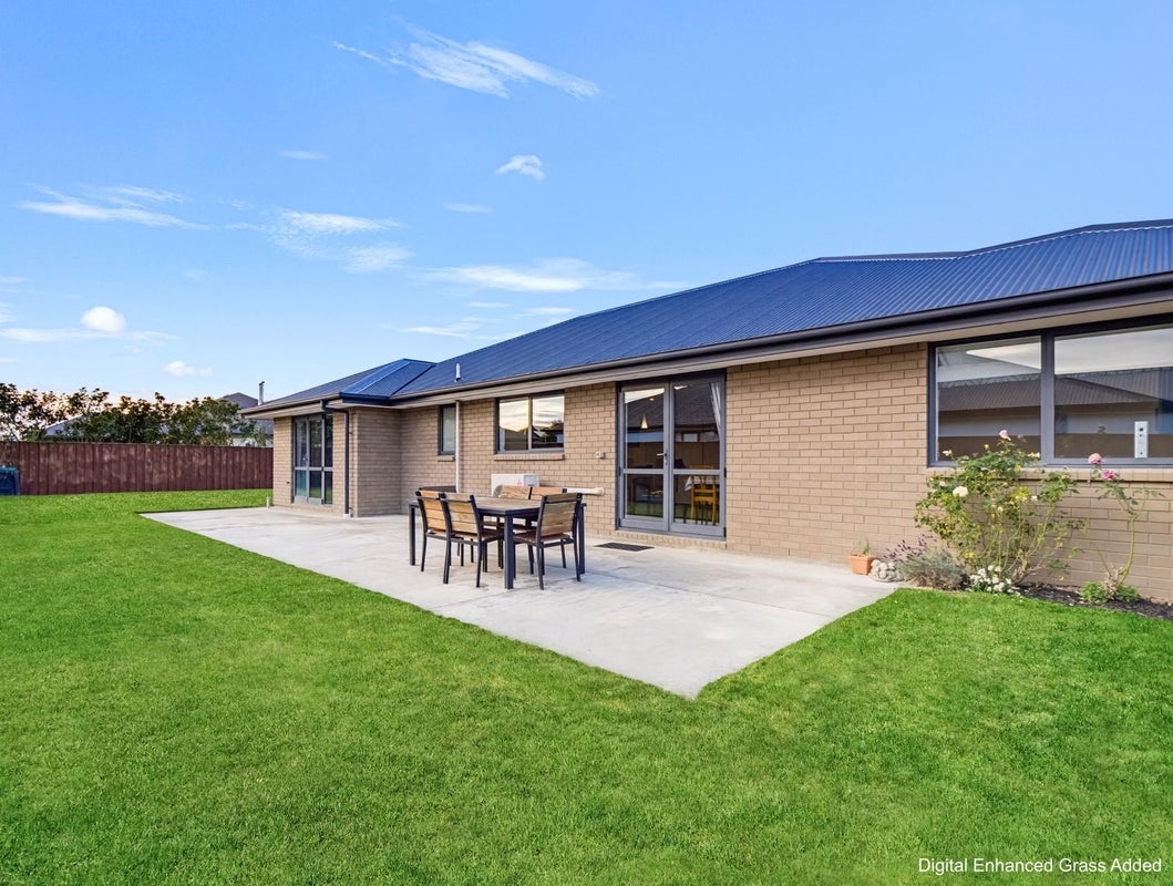 12 Lloyds Close, Rolleston, Rolleston - Carousel 2