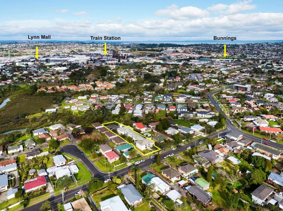 15 Queen Mary Avenue, New Lynn, Auckland - Carousel 11