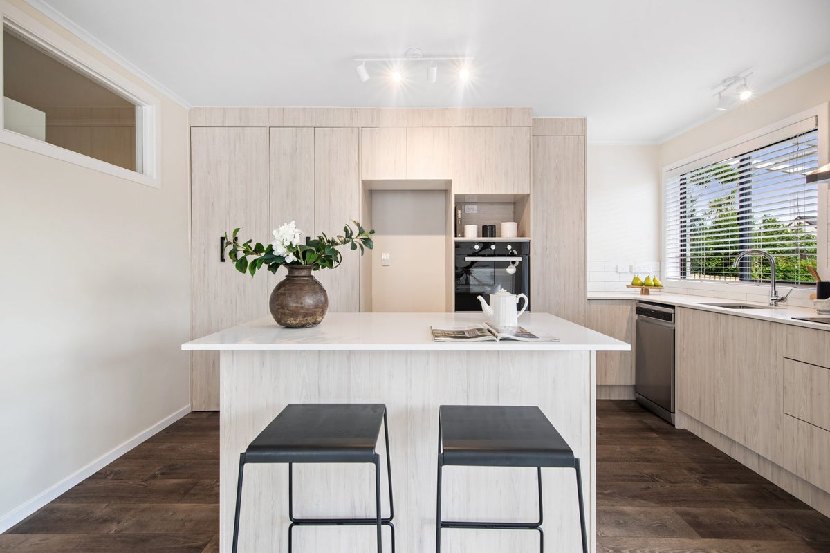 3/134 Saint Johns Road, St Johns, Auckland - Carousel 2
