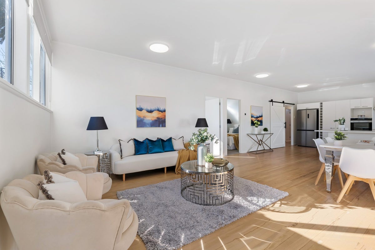 1 Pukeora Road, Otahuhu, Auckland - Carousel 2
