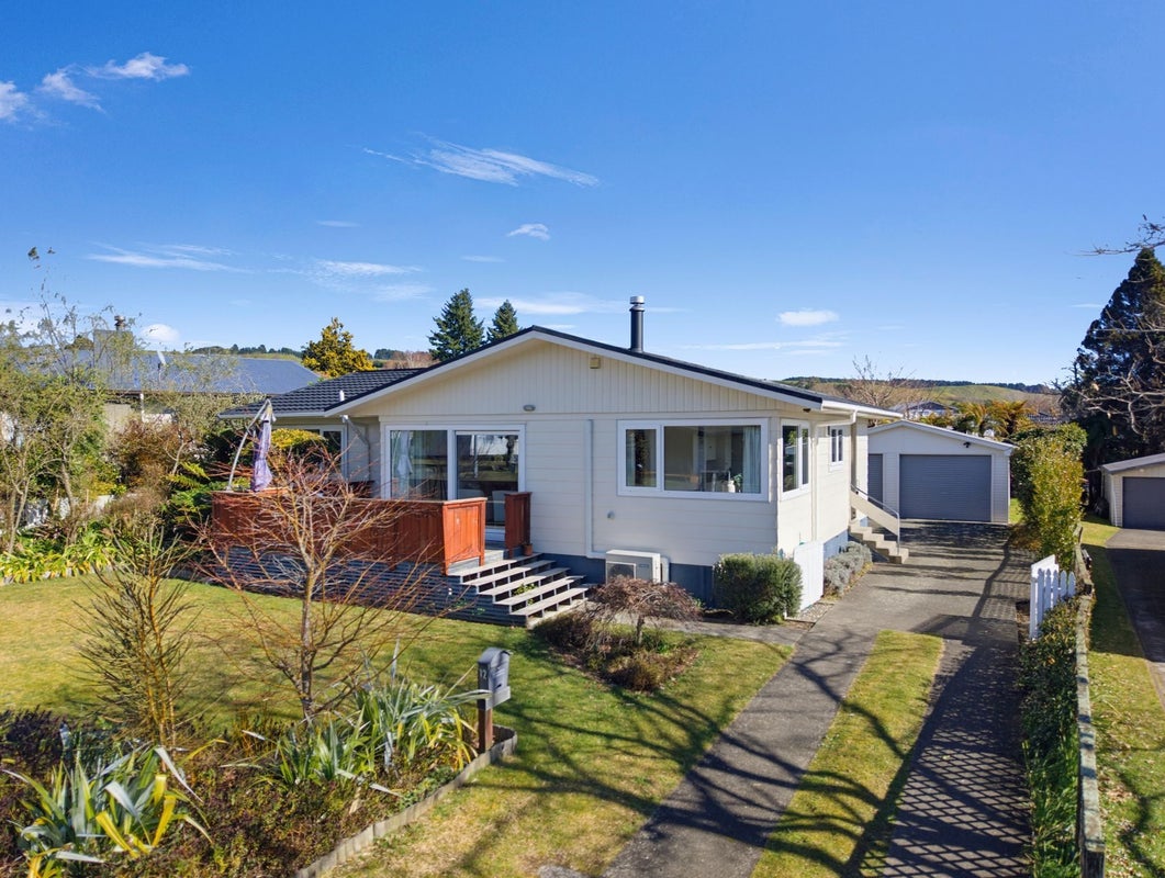 12 Orion Street, Sunnybrook, Rotorua - Carousel 1