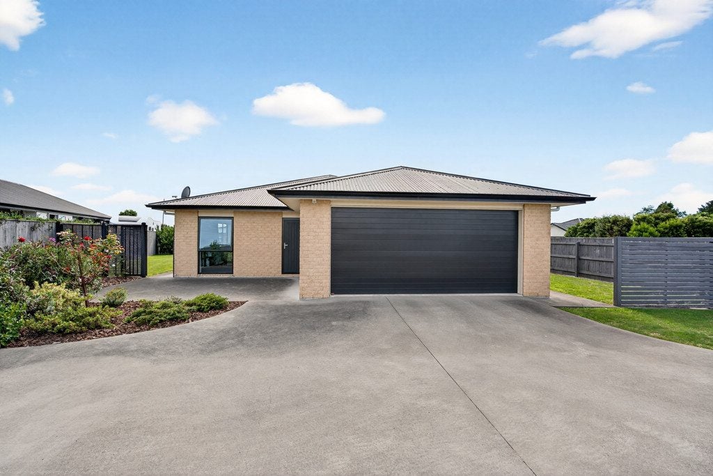 2 Craigmillar Street, Solway, Masterton - Carousel 2