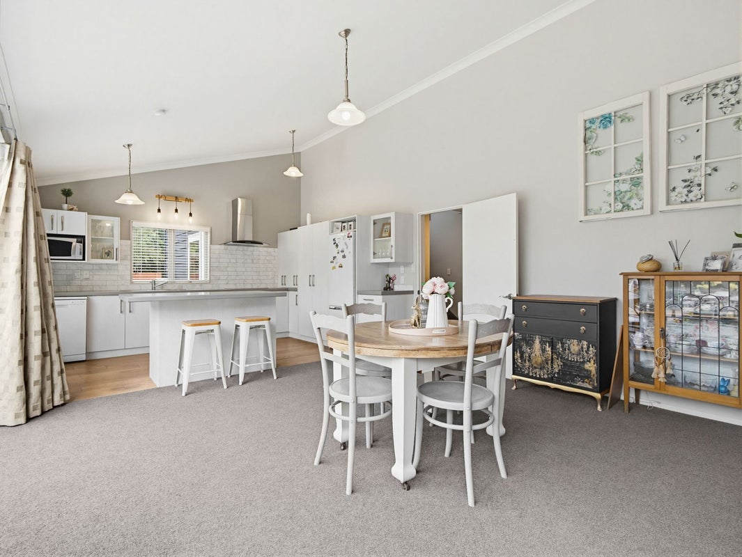 18 Westbrook Place, Pomare, Rotorua - Carousel 2