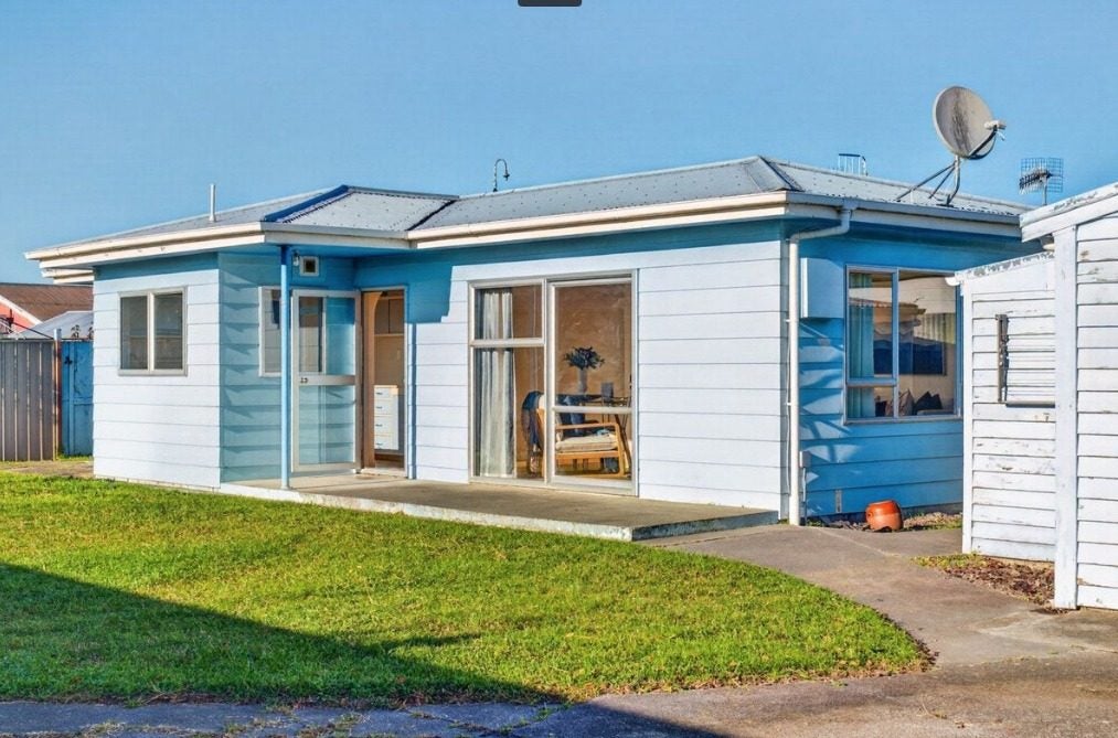 18B BARTON Avenue, MAREWA, NAPIER - Carousel 2