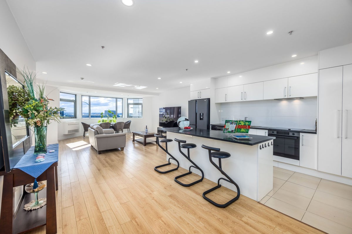 2H/205 Hobson Street, Auckland Central, Auckland - Carousel 1