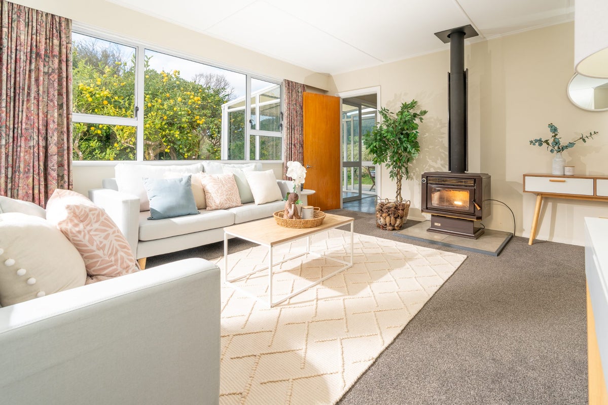 100 Tilley Road, Paekakariki - Carousel 1