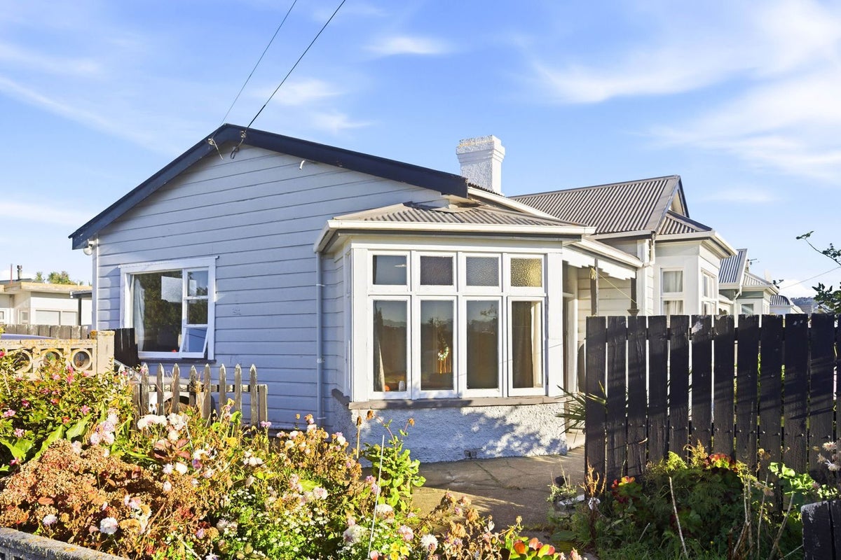 49 Douglas Street, Saint Kilda, Dunedin - Carousel 1