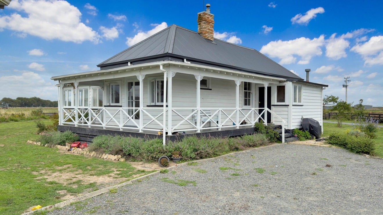 124 Campbell Road, Pipiroa, Thames - Carousel 1